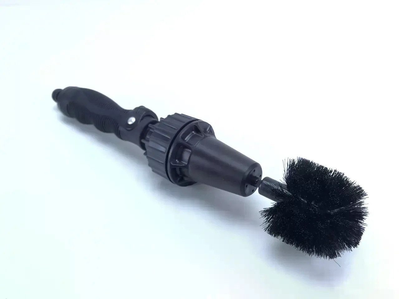 Щітка Brush Hero на шланг для миття авто та прибирання 3
