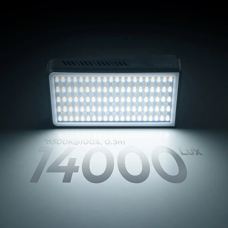 Відеосвітло Ulanzi LM-P40RGB Portable Video Light 40W RGB (L130) 6