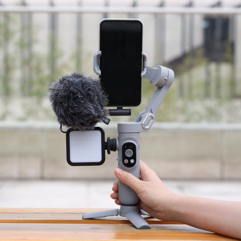 Триосьовий стабілізатор AOCHUAN Professional Gimbal Stabilizer for Smartphone SMART X Сірий (AOCHUAN-SMARTX-G) 7