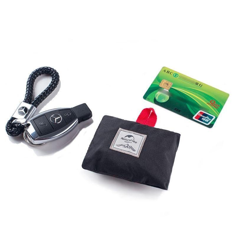 Килимок для пікніка водостійкий надлегкий Naturehike Moisture Picnic Mat NH17D050-B, 145x200 см, чорний 9