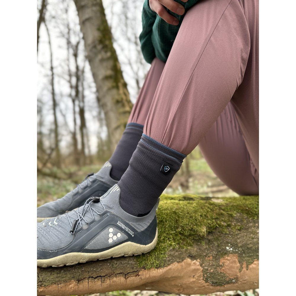 Шкарпетки водонепроникні Dexshell Running Lite 2.0 Socks, сірі, розмір XL (47-49) 2