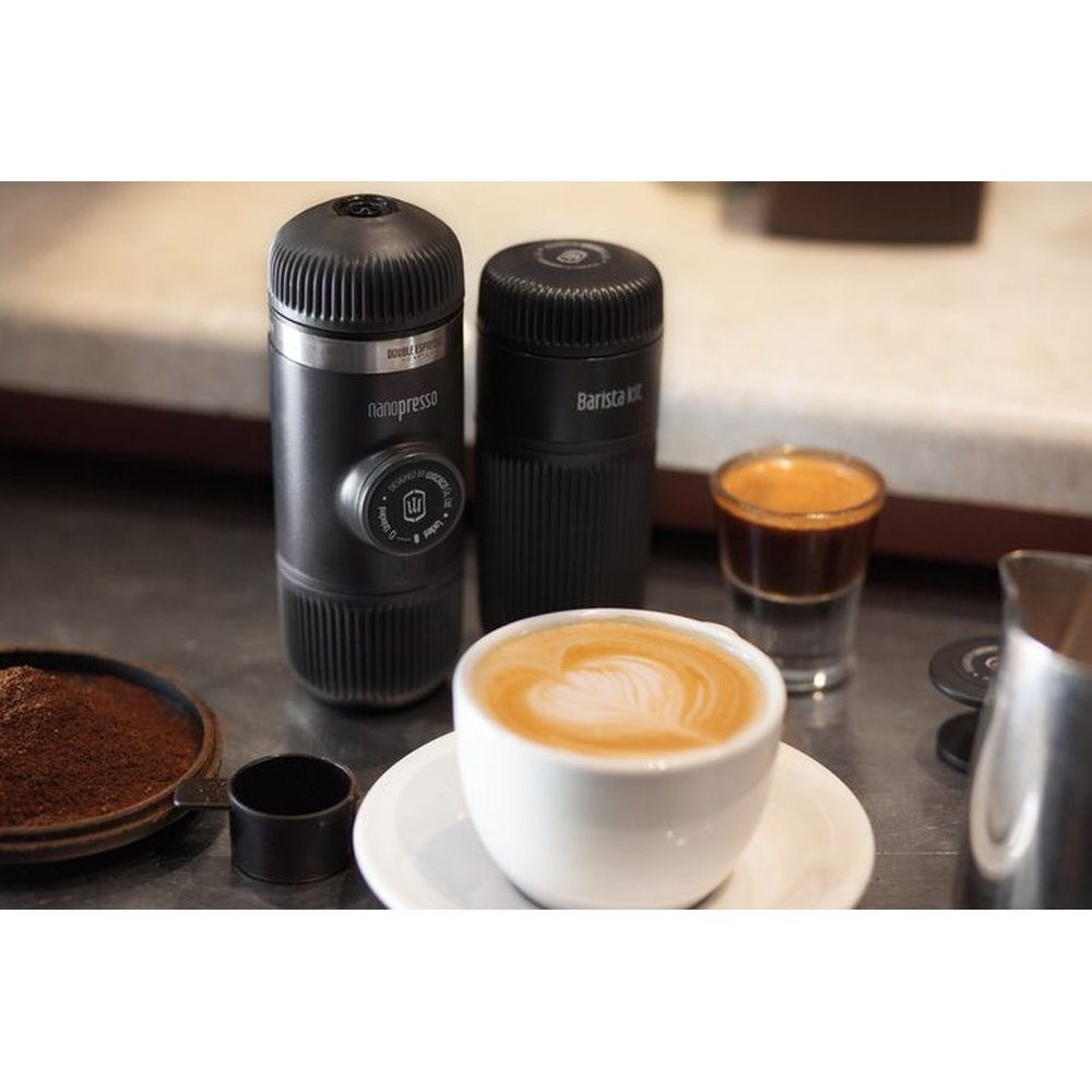 Портативна еспресо-кавоварка Wacaco Nanopresso сіра, механічна, для меленої кави 11