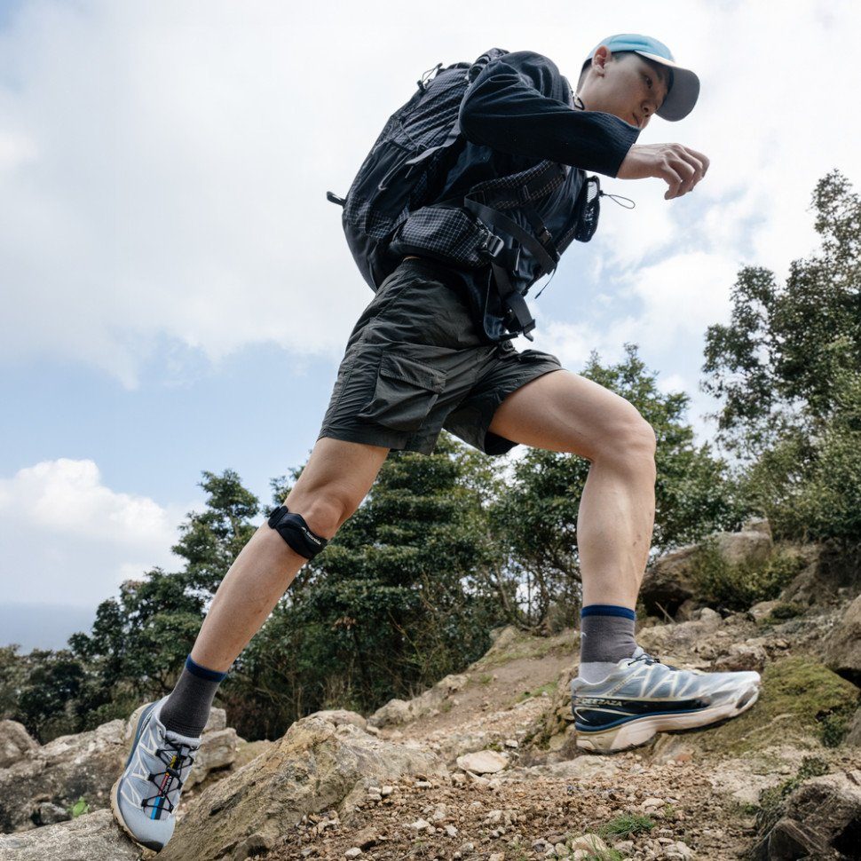 Бандаж на коліно трикотажний Naturehike Qingjia CNK2650DS014, універсальний розмір, чорний 8