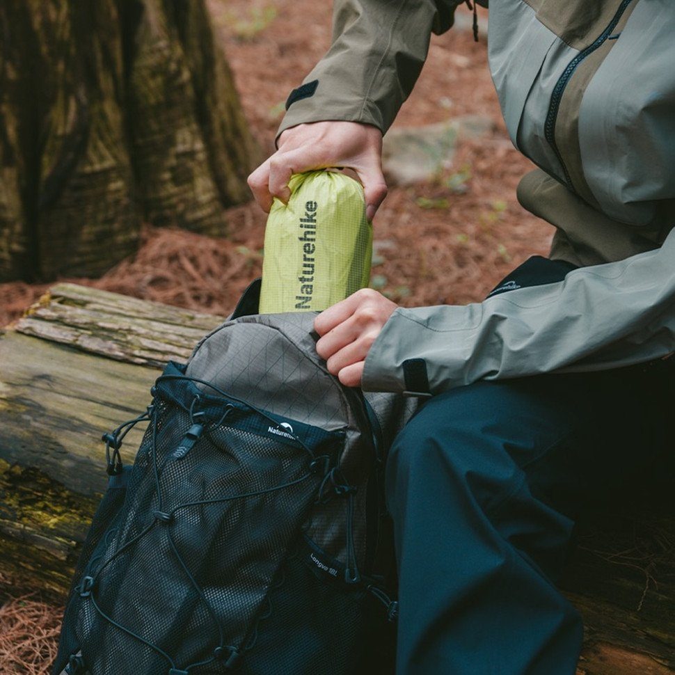 Дощовик-пончо легкий з рукавами Naturehike CNK2620FS011, L, зелений 8