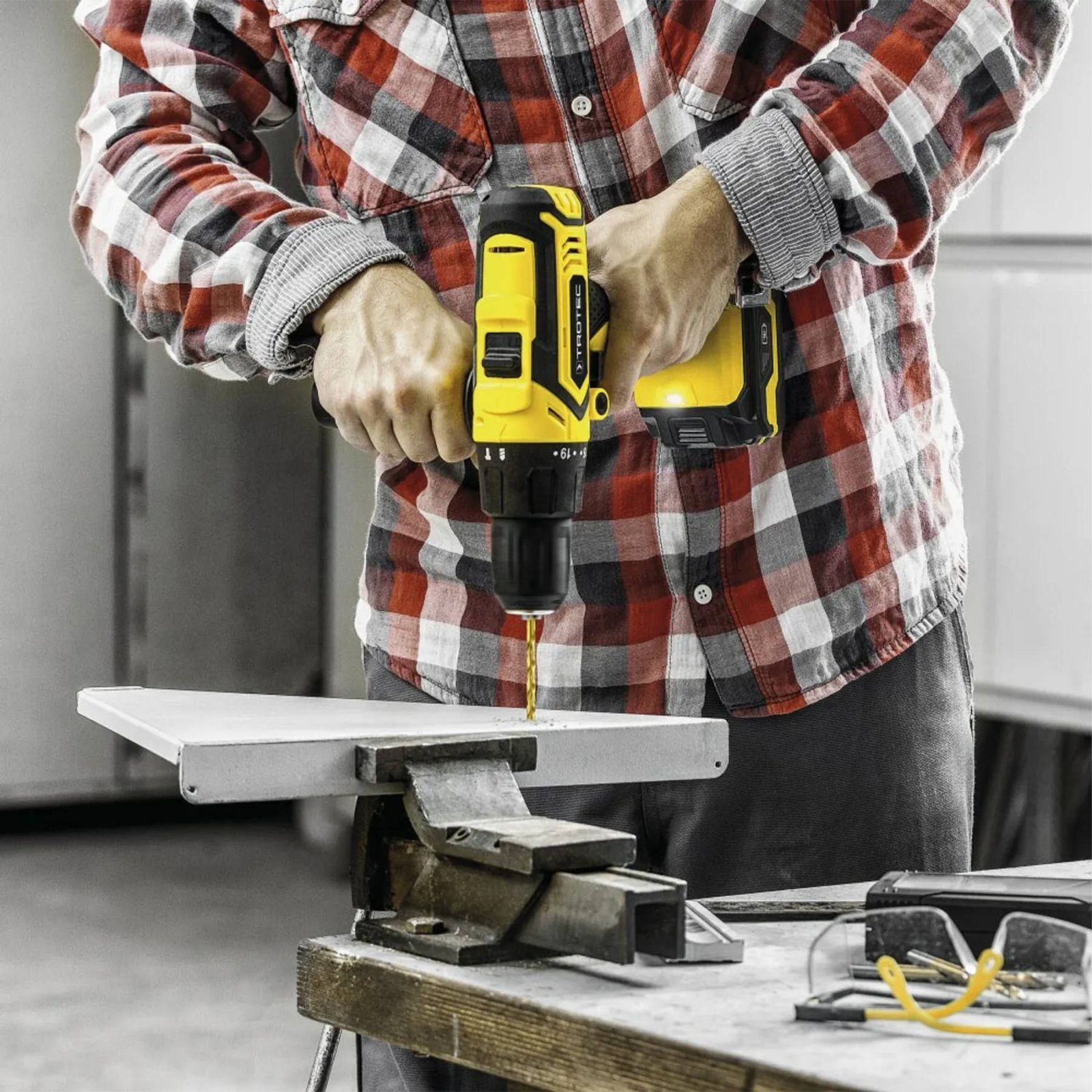Дриль-шурупокрут акумуляторний ударний Trotec PHDS 11-20V + кейс (4410000502) 8