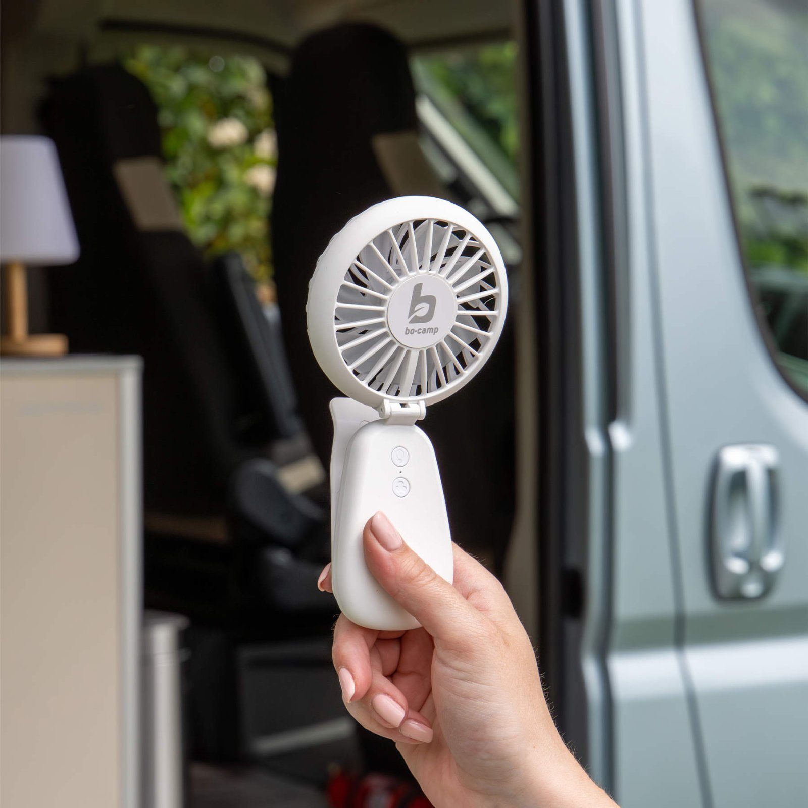 Вентилятор акумуляторний Bo-Camp Mini Fan With Clamp White (8520960) 3