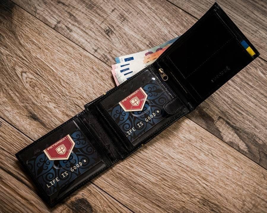 Чоловіче шкіряне портмоне чорне Peterson в подарунковій упаковці 7